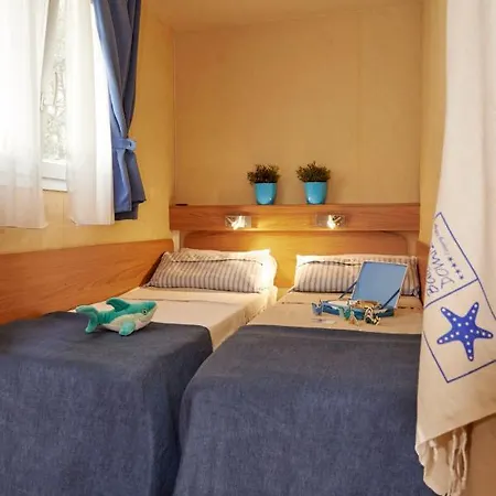 Maxi Caravan Deluxe By Interhome Holiday home Baia Domizia
